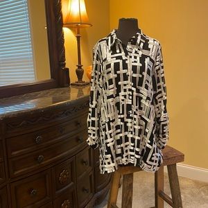 Very Dressy Chicos Top! Size 1